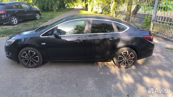 Opel Astra 1.4 AT, 2013, 221 600 км