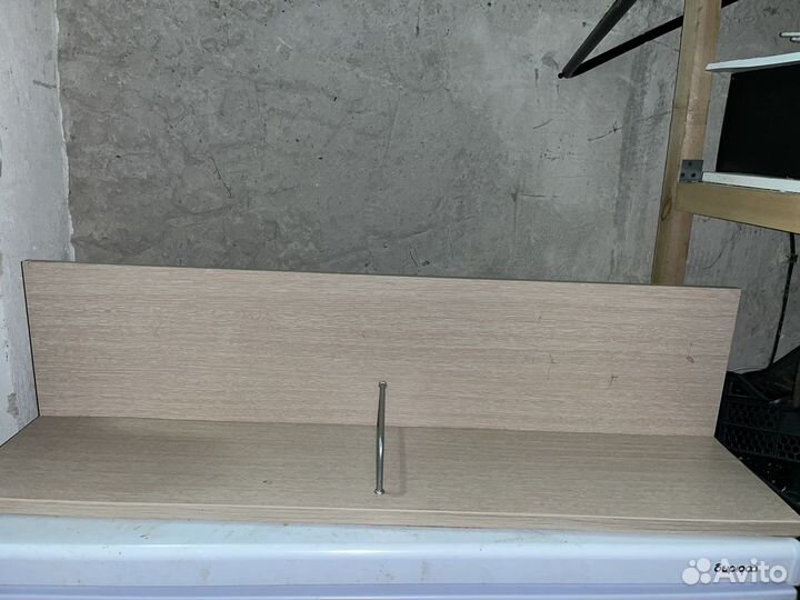 Полка настенная навесная