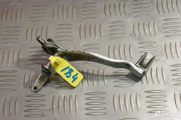 Педаль тормоза Kawasaki ZRX400