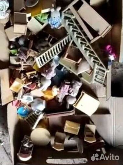 Домик кукольный