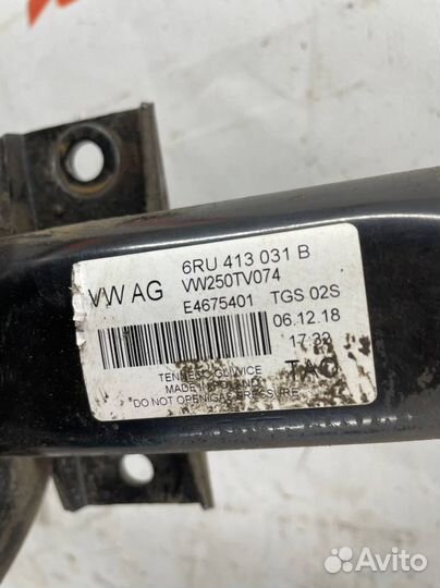 Стойка передняя Фольксваген Поло мк 5