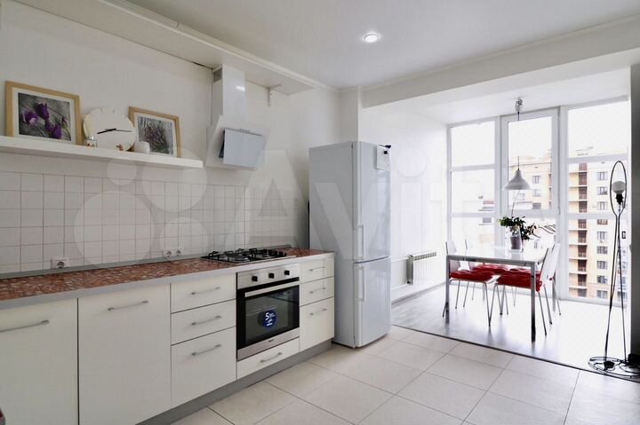 2-к. квартира, 67 м², 7/10 эт.