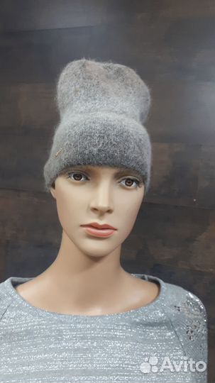 Шапочка женская вязаная из мохера