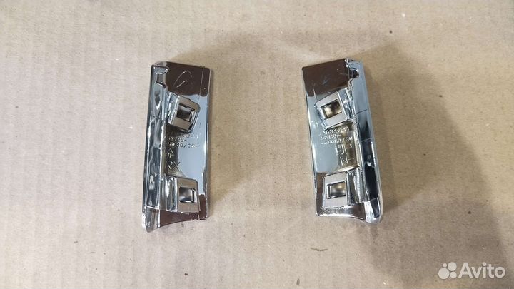 Молдинг решетки радиатора Lexus Rx 12-15