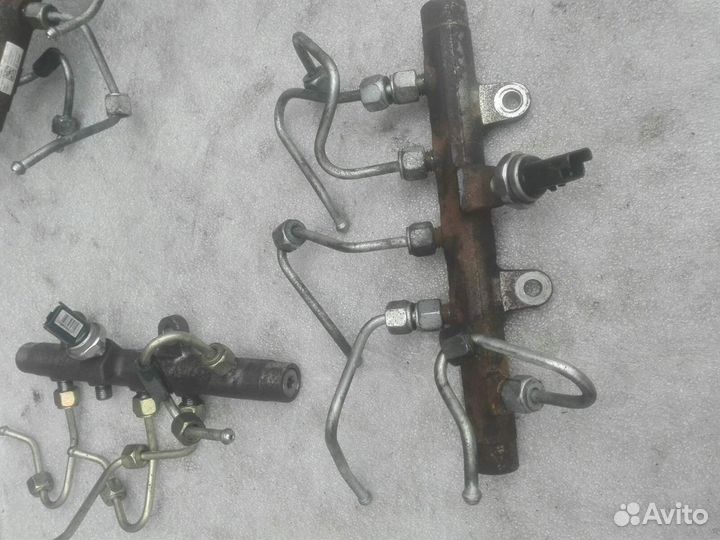 Топливная рампа датчик Renault 1.5 DCI 5WS40208