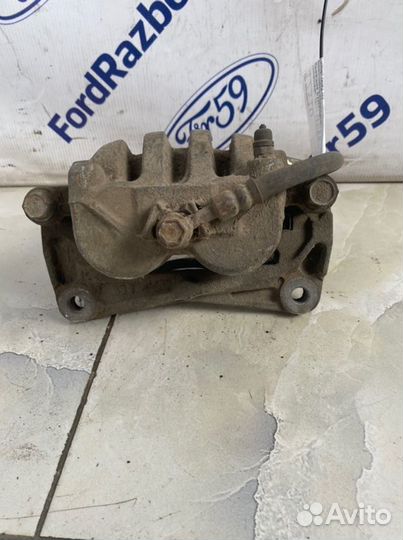 Суппорт передний левый Subaru Impreza GH 2007-2012