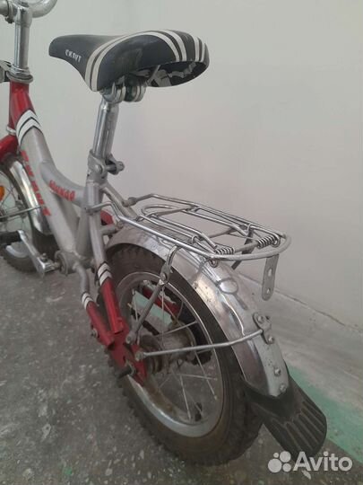 Детский велосипед колеса 12