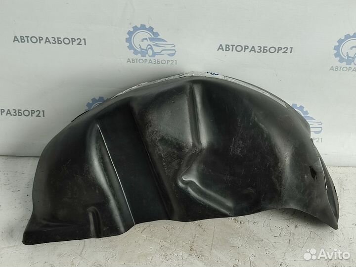 Подкрылок задний левый Nissan Juke 2 WD