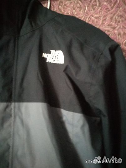 Ветровка THE north face ориги 164 рост