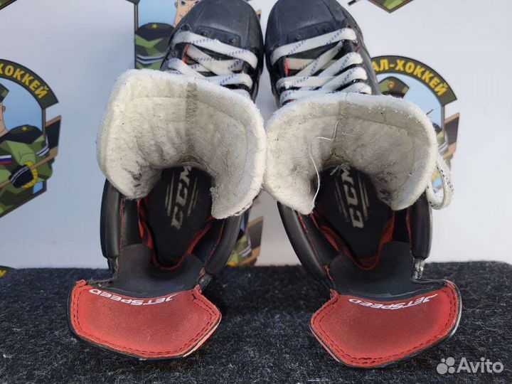 Хоккейные коньки CCM jetspeed FT485 INT Б/У