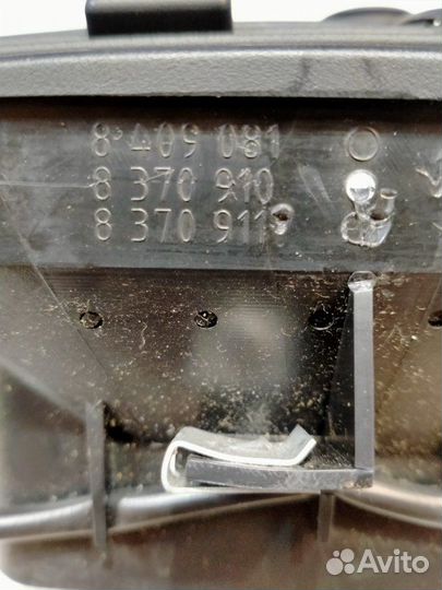 Воздуховод задний Bmw X5 E53 M54B30 01/2004