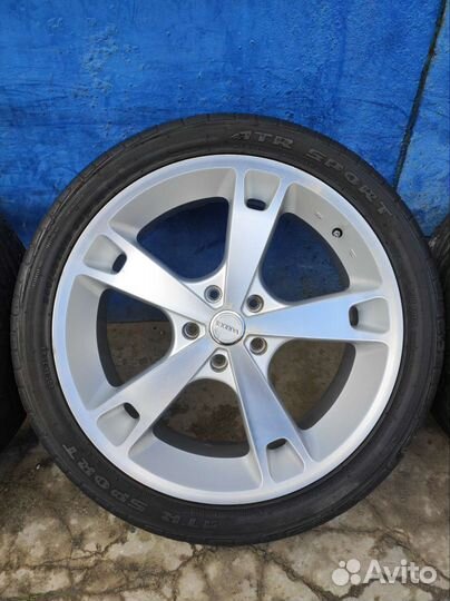 Японские Fabulous на шинах Atr Sport 245/40/19