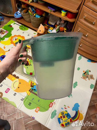 Фильтр кувшин для воды Барьер 2литра