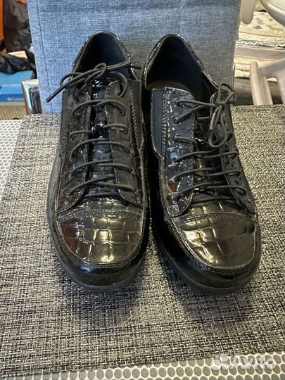 Полуботинки, туфли женские 37 размер новые