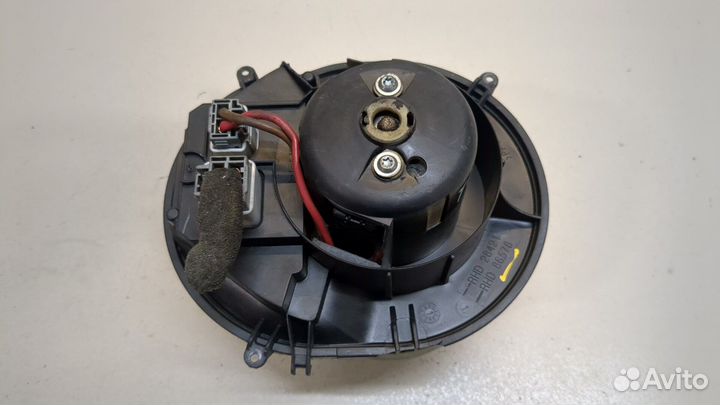 Двигатель отопителя Volvo XC90