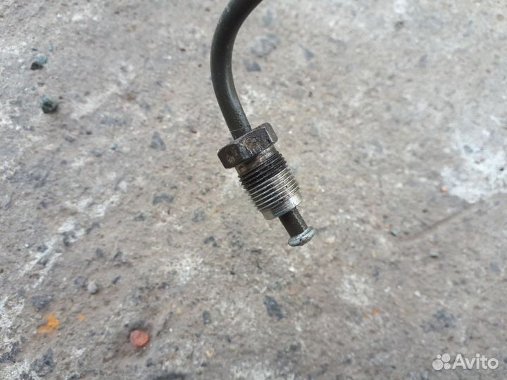 Трубка К шлангу левого заднего тормоза