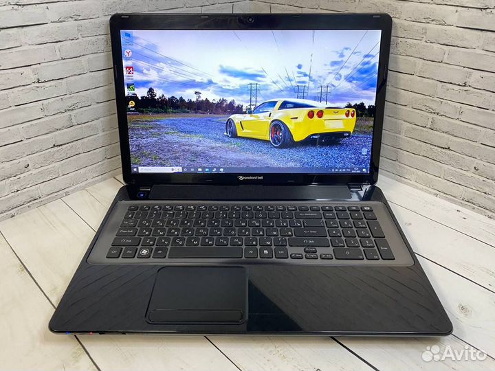 Игровой ноутбук PackardBell i7/8gb/GeForce/SSD+HDD