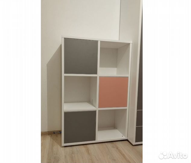 Стеллаж для книг и игрушек