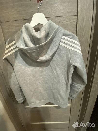 Толстовка adidas