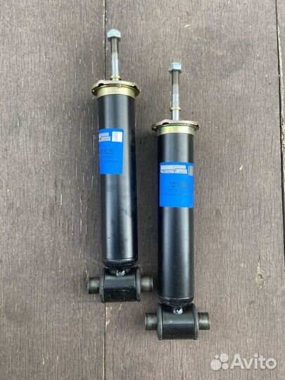 Амортизатор передний VW transporter T2 92 масло