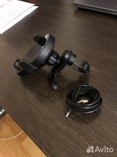 Беспроводная автомобильная зарядка xiaomi