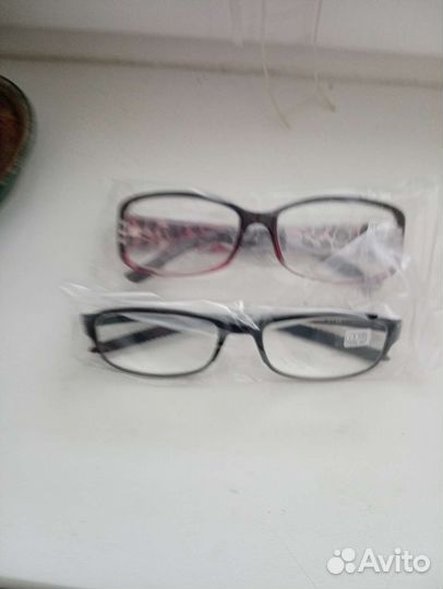 Очки новые с этикеткой, разные