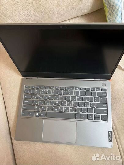 Lenovo thinkbook 13S-IWL core I5 8250/8gb RAM/128g