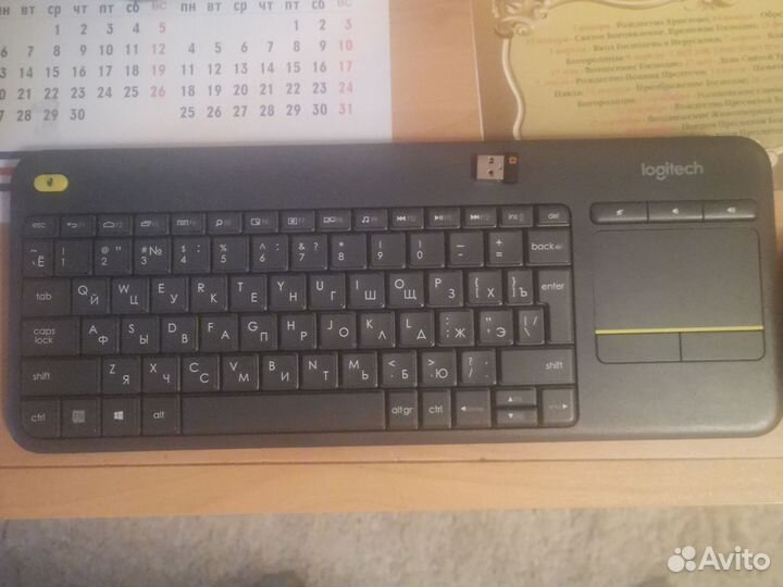 Клавиатура беспроводная, мышка беспроводная, модем