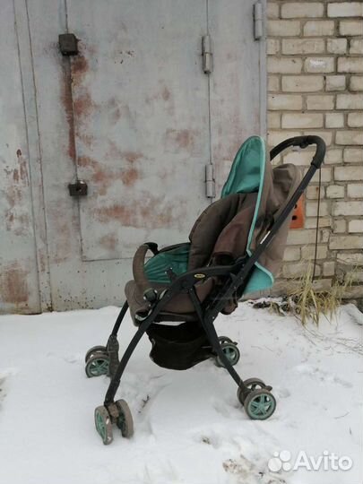 Прогулочная коляска