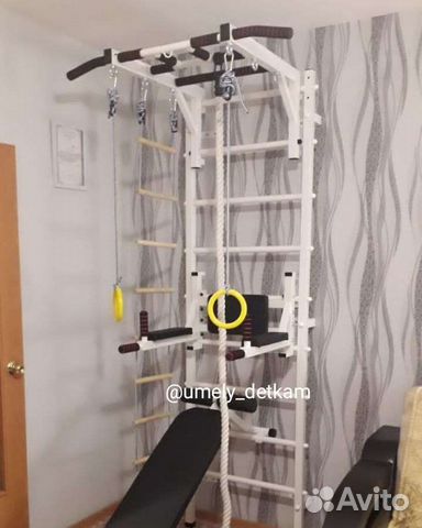Шведская стенка с турником, брусьями, доской