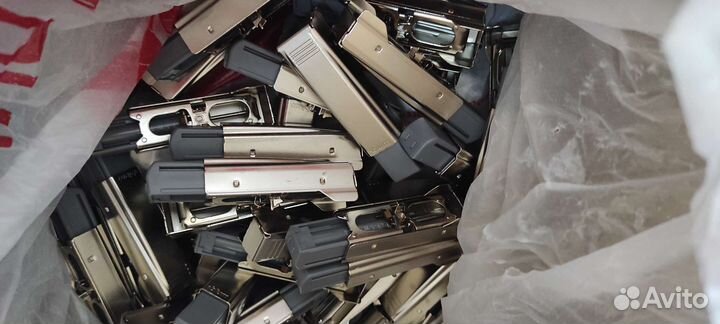 Мебельная фурнитура блюм