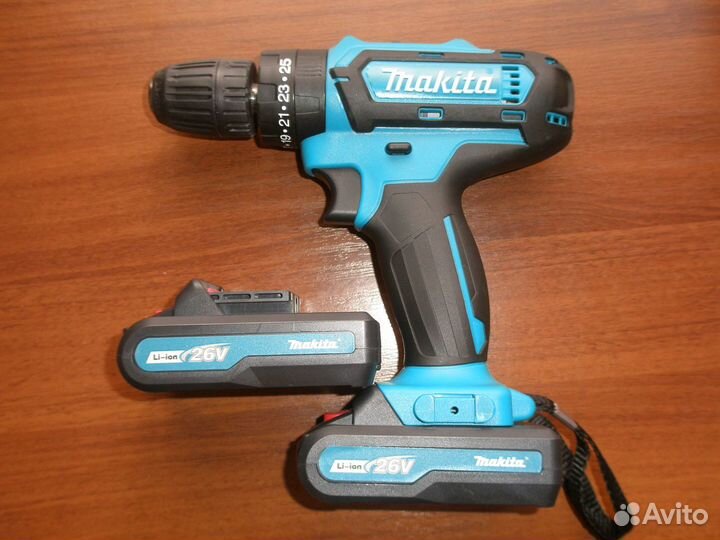 Дрель-шуруповерт Makita 26V