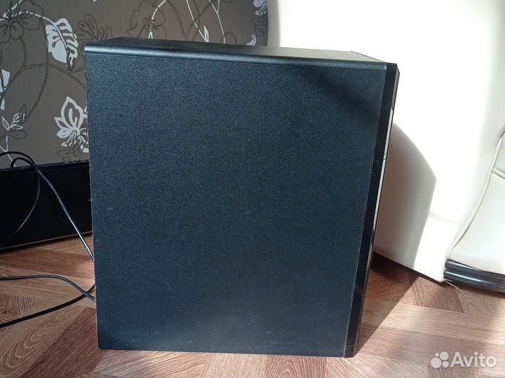 Домашний кинотеатр саунд бар LG blu ray 3D hlx50w