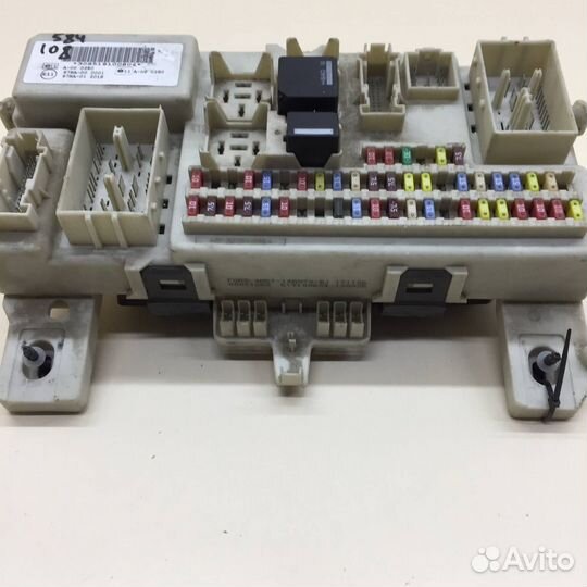 Блок предохранителей Ford Focus 2 DA 2005-2008