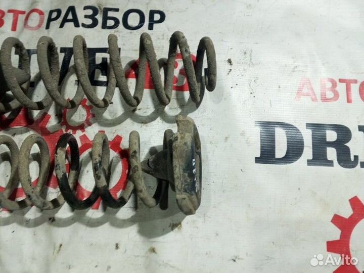 Пружина задняя Renault Megane 3 K4MV838 1.6 2010