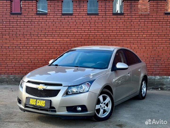 Chevrolet Cruze 1.6 AT, 2011, 221 000 км