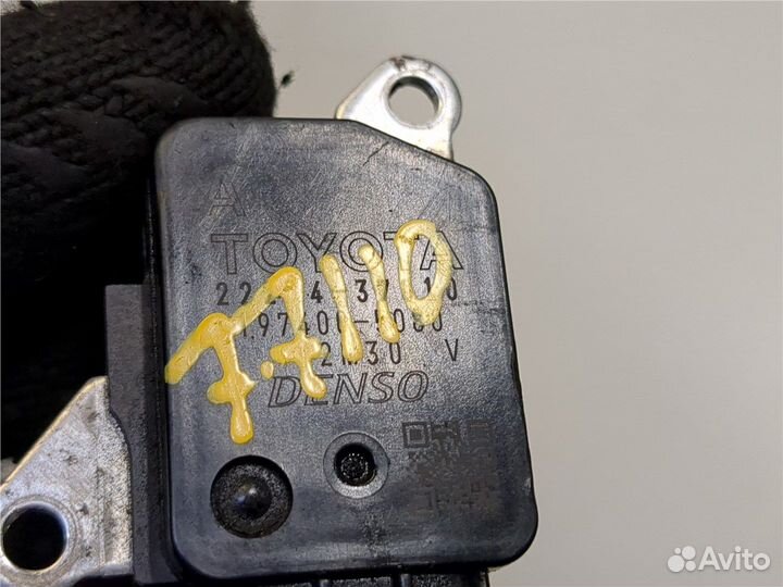 Измеритель потока воздуха Toyota Yaris, 2011