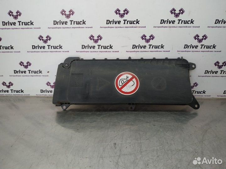 Крышка блока предохранителей Man Tga 18.430 D2066