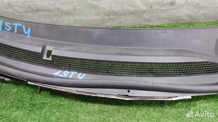 Решетка стеклоочистителей Nissan Qashqai J11 2014