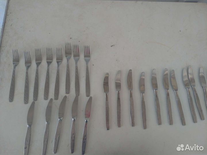 Вилки и ножи