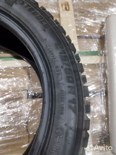 Michelin X-Ice North 3 215/50 R17