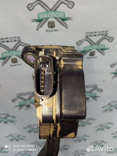 Педаль газа Toyota Camry acv40