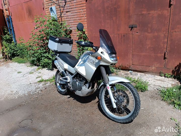 Kawasaki kle 400