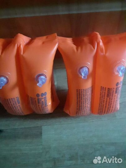 Нарукавники для плавания