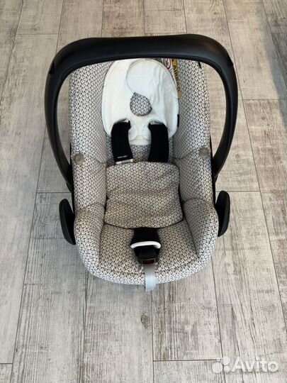 Автокресло Maxi-Cosi