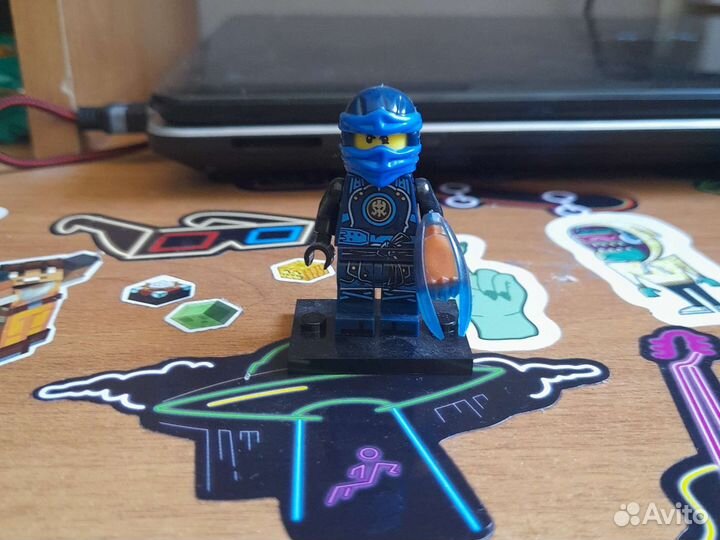 Фигурки Лего