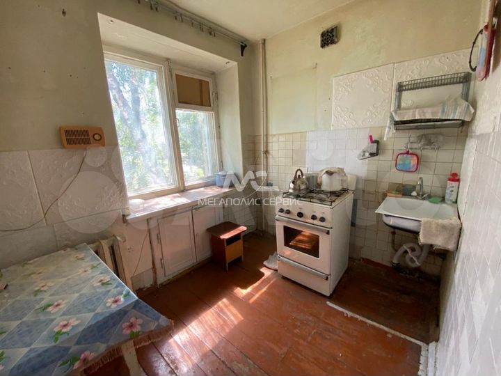 4-к. квартира, 60,7 м², 2/5 эт.