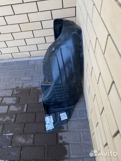 Левый подкрылок Hyundsi starex, H1, 2007-16