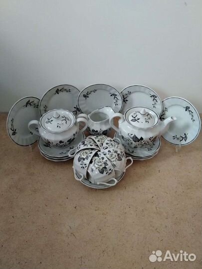 Фарфоровый чайный сервиз. СССР