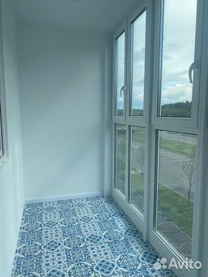 Остекление балкона под ключ